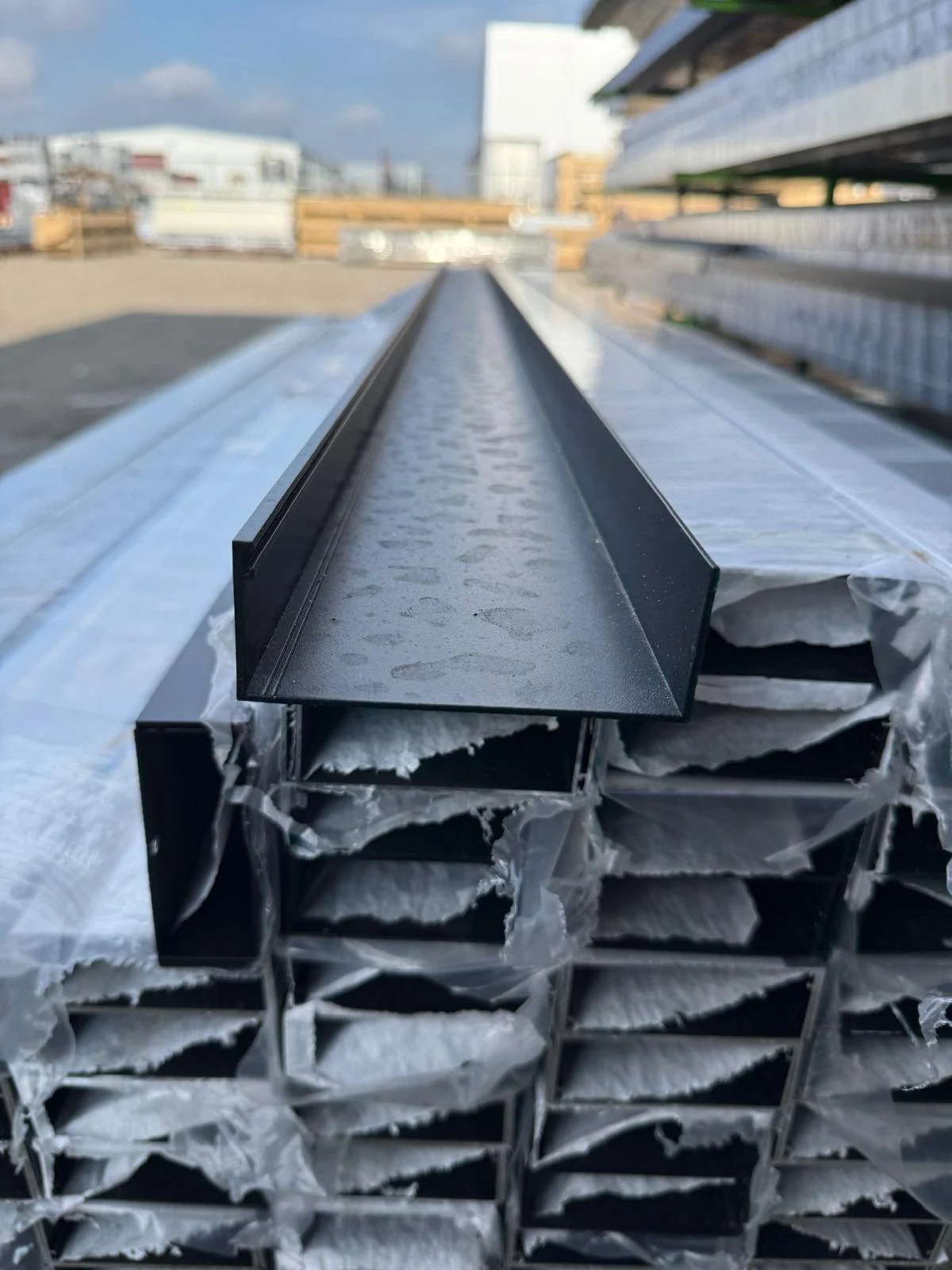 Glasopvang U-profiel voor glazen schuifwand