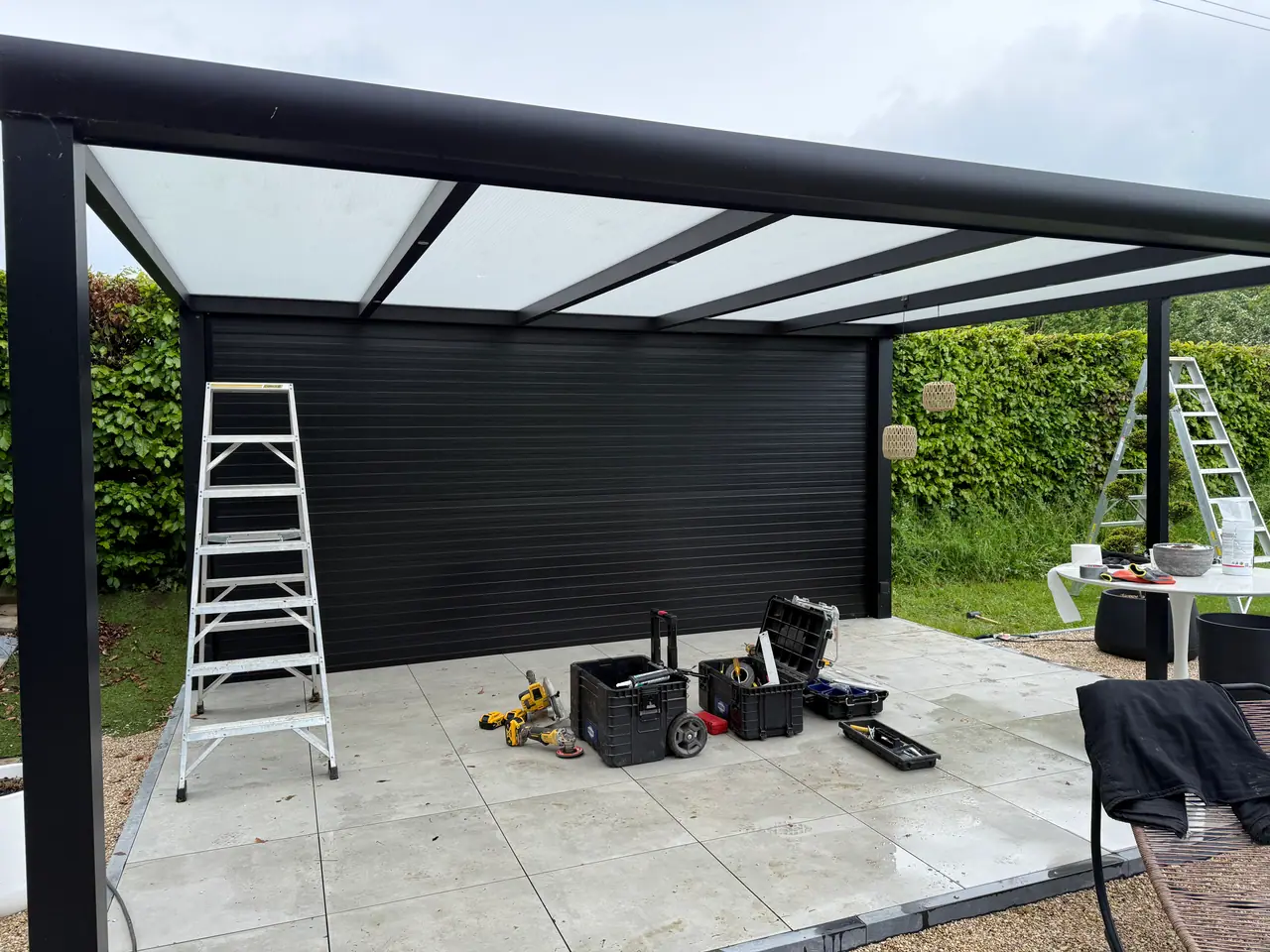 Overkapping met lamellenwand, foto 3